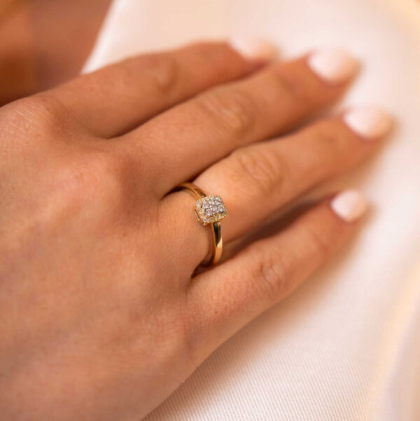 Ring i gull med diamanter - Bilde 2
